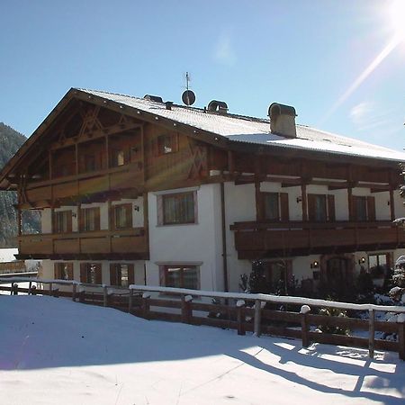 Residence Gruenwald Вальес Экстерьер фото